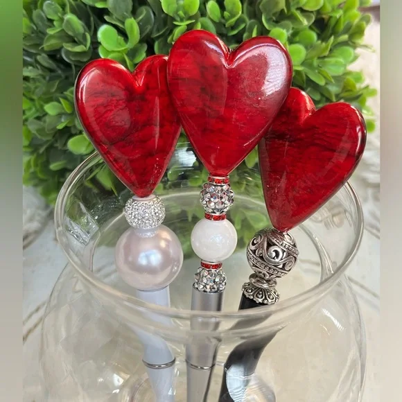 ❗️sold Custom designed ceramic plaque frame and beaded white pen - Picture 5 of 9